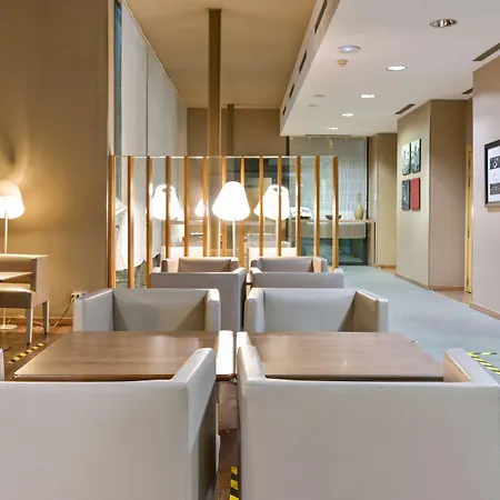 Hotel Travelodge Airport Màlaga