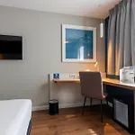 Travelodge Airport Малага