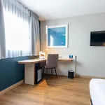 Travelodge Airport