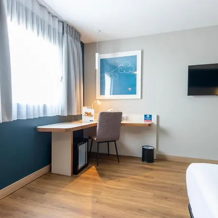 Travelodge Airport